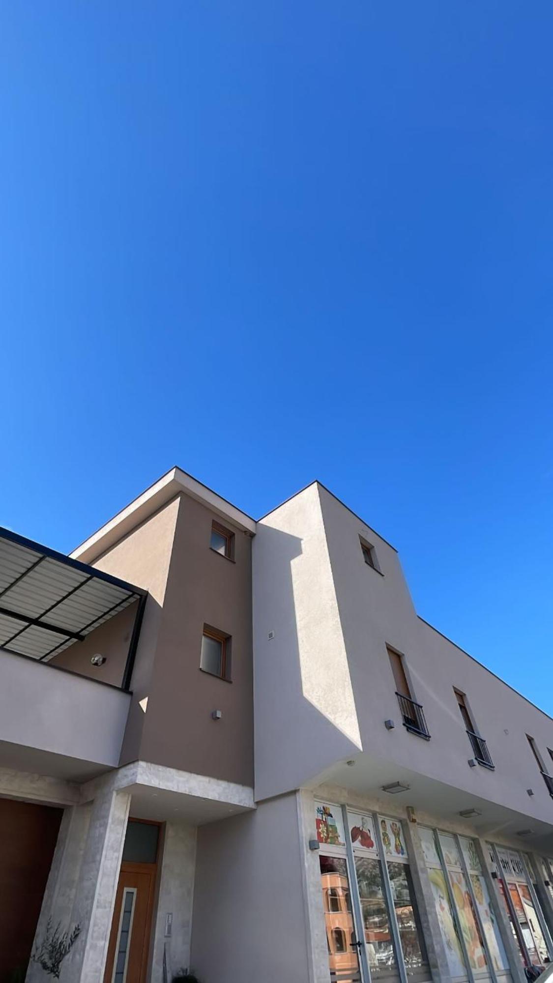 Apartments And Rooms Smile Mostar Extérieur photo
